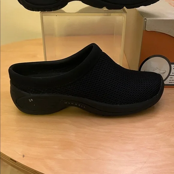 Merrell Black Mesh Slip-On Clogs Encore Breeze 2 - Picture 2 of 9